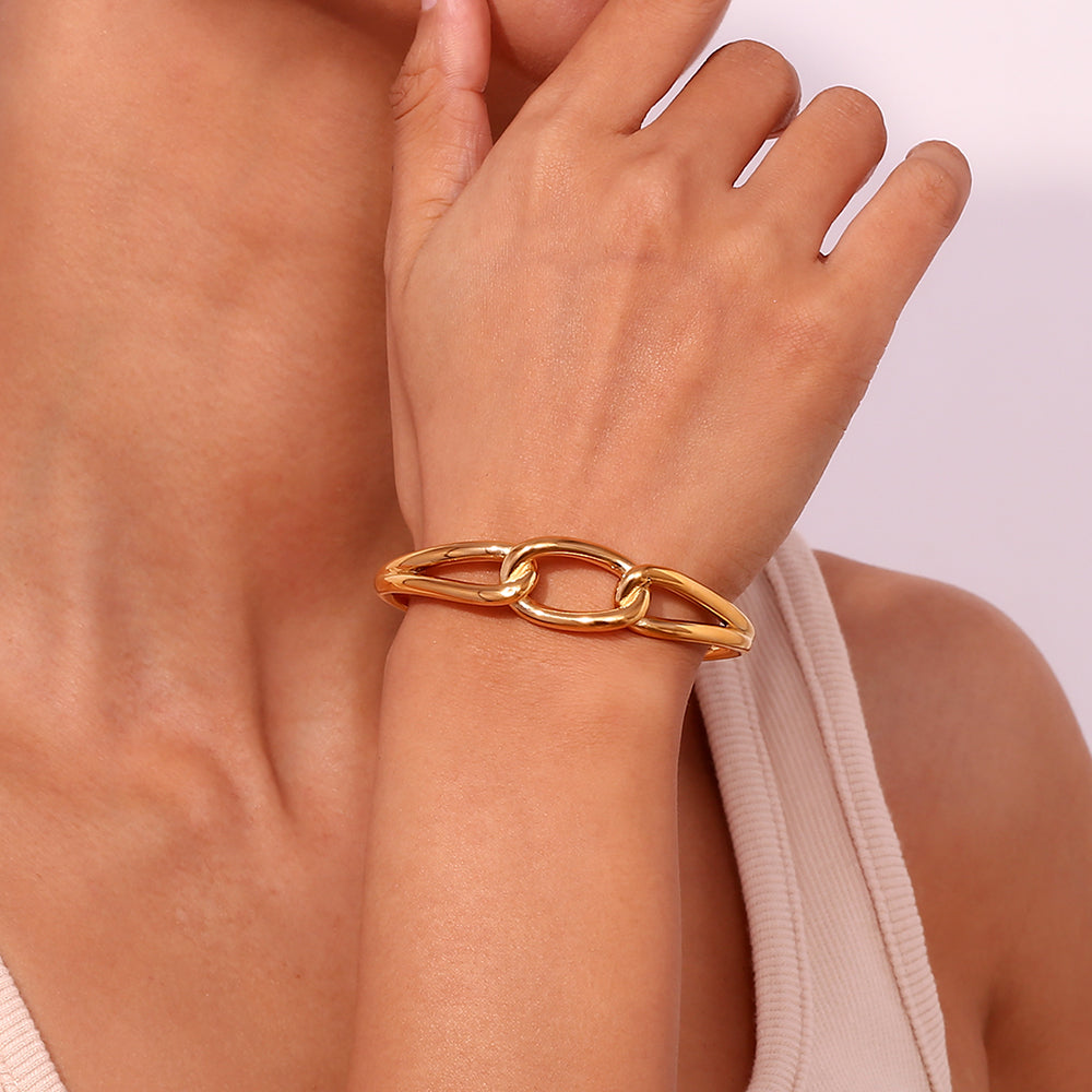 Trinity Knot Bracelet