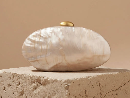 Why L’APOGÉE Is Becoming the Go To Brand for Premium Acrylic Clutches in the MENA Region