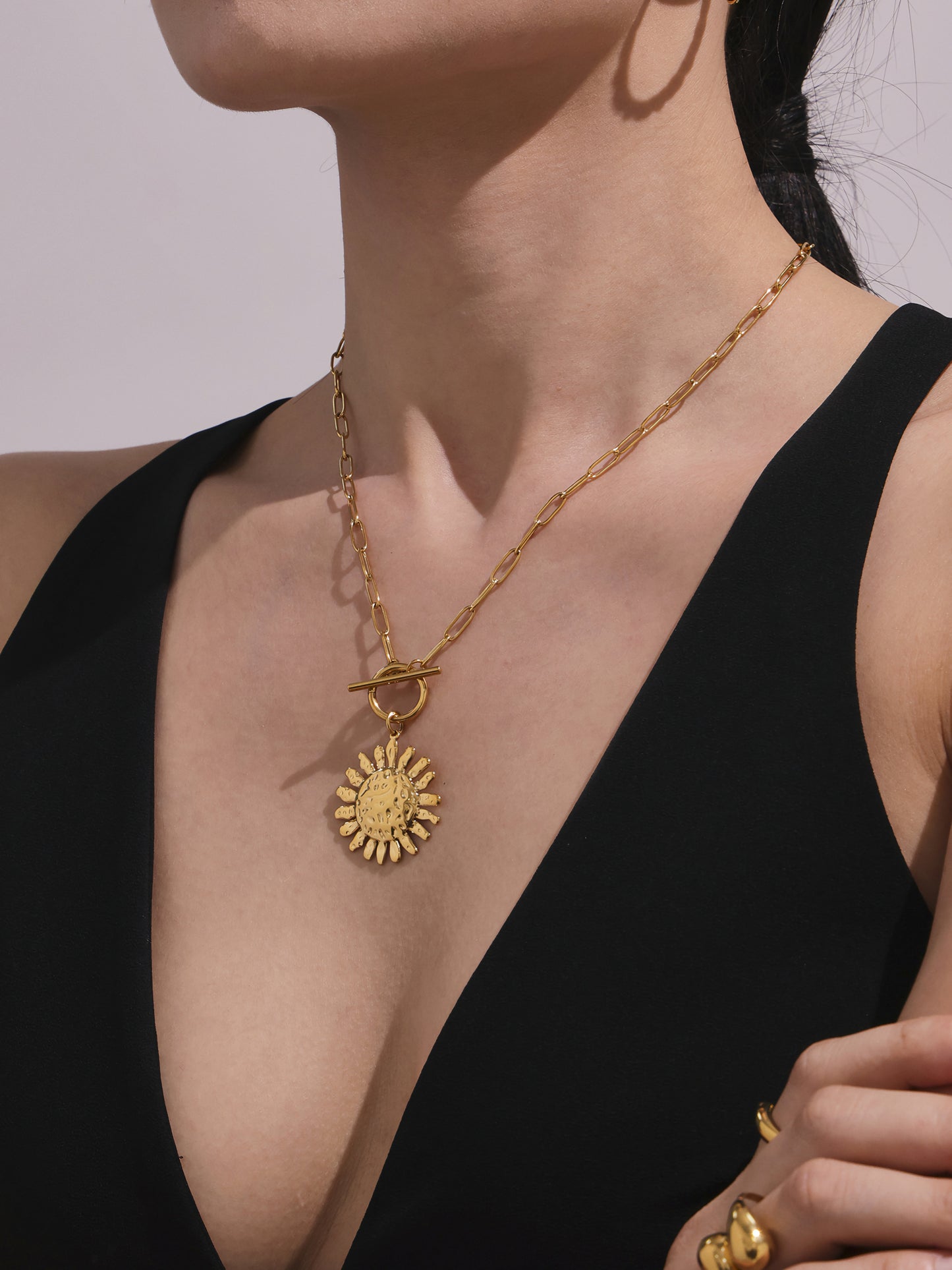 Helios Necklace